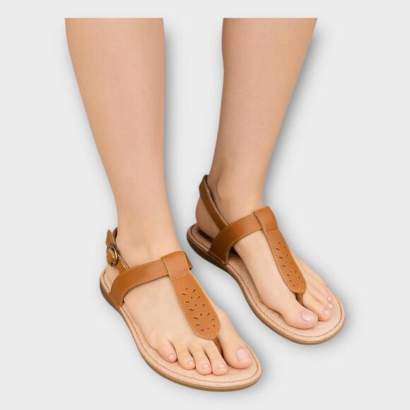 B.O.C Womens Sandals 8 Tan Leather Slingback Shoes Born Concept Flats Thong Open - Picture 1 of 5